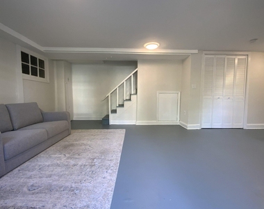 1772 E Street Ne - Photo Thumbnail 17
