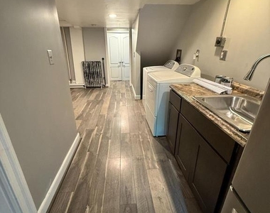 4920 North Capitol Street Nw - Photo Thumbnail 9