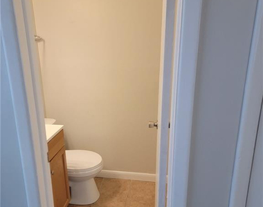 1403 Morrison Avenue - Photo Thumbnail 4
