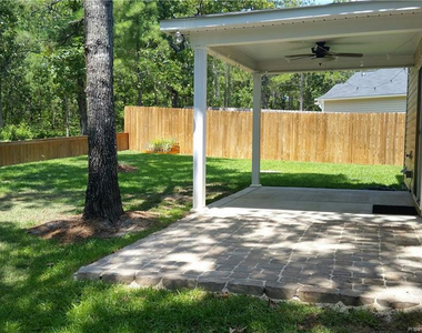 100 Burr Oak Circle S - Photo Thumbnail 17