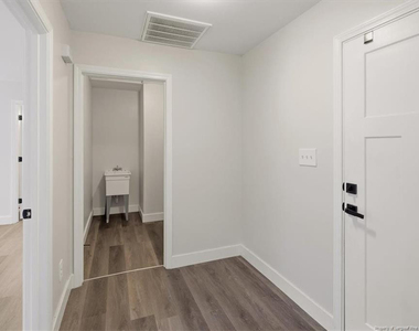 170 Starlight Drive - Photo Thumbnail 17