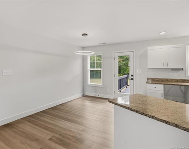 170 Starlight Drive - Photo Thumbnail 10