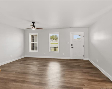 170 Starlight Drive - Photo Thumbnail 7