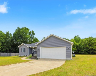 170 Starlight Drive - Photo Thumbnail 3