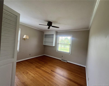 368 Rock Hill Road - Photo Thumbnail 15