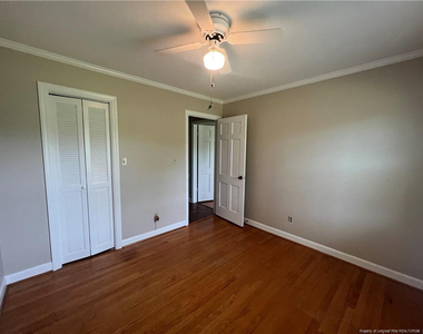 368 Rock Hill Road - Photo Thumbnail 18