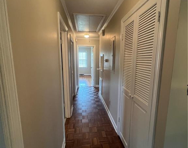 368 Rock Hill Road - Photo Thumbnail 9