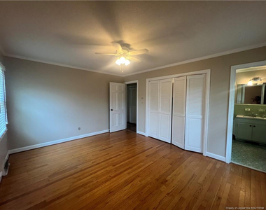 368 Rock Hill Road - Photo Thumbnail 11
