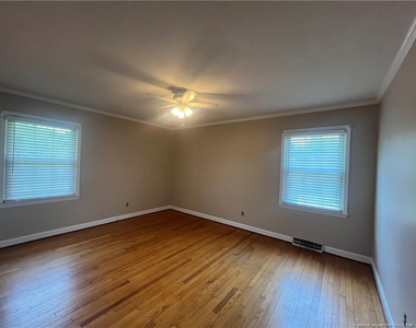 368 Rock Hill Road - Photo Thumbnail 10