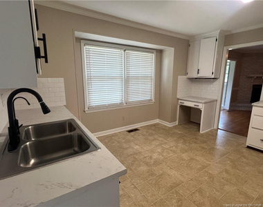 368 Rock Hill Road - Photo Thumbnail 4