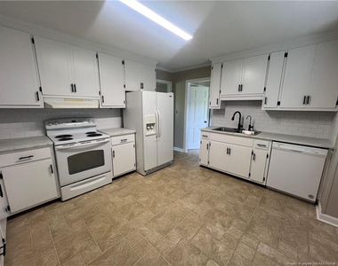 368 Rock Hill Road - Photo Thumbnail 5