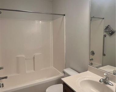 626 Horseshoe Road - Photo Thumbnail 13