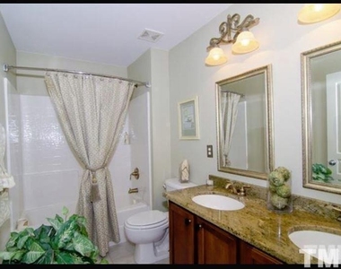 213 Broadgait Brae Road - Photo Thumbnail 9