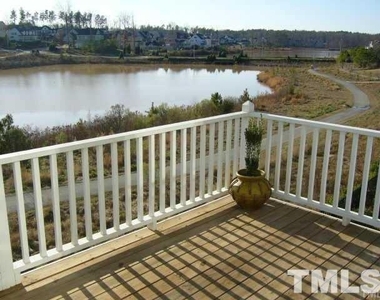 213 Broadgait Brae Road - Photo Thumbnail 15