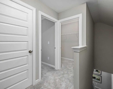 8029 Windthorn Place - Photo Thumbnail 14