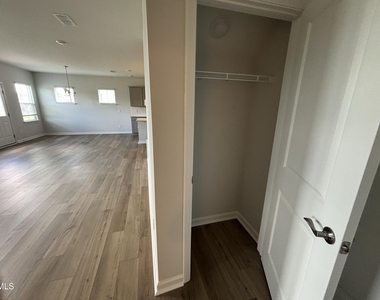 3230 Pelican Lane - Photo Thumbnail 26