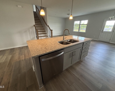 3230 Pelican Lane - Photo Thumbnail 2