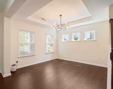 855 Ember Drive - Photo Thumbnail 5