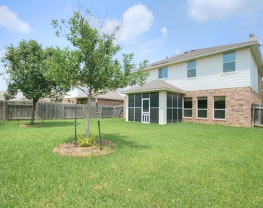 9624 Castle Pines Dr - Photo Thumbnail 15
