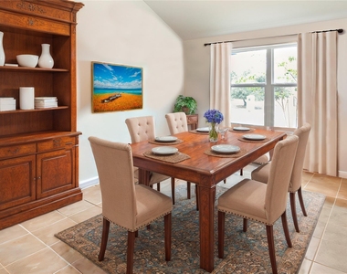 21102 Niagara Cv - Photo Thumbnail 5