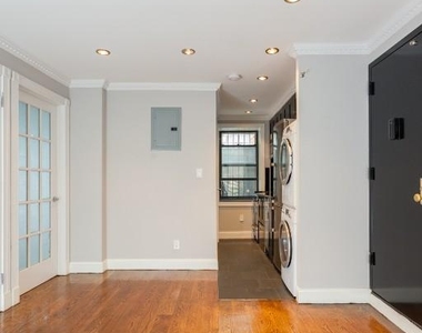 Mulberry St & Hester  - Photo Thumbnail 4