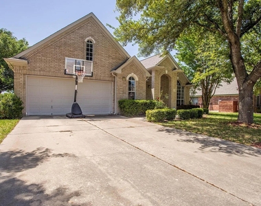 2713 Butler National Dr - Photo Thumbnail 1
