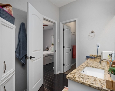 1613 Flint Ct - Photo Thumbnail 18