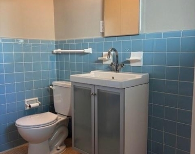 7709 Mullen Dr - Photo Thumbnail 13