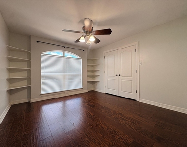 1213 Delsie Dr - Photo Thumbnail 26