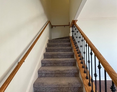 1213 Delsie Dr - Photo Thumbnail 23