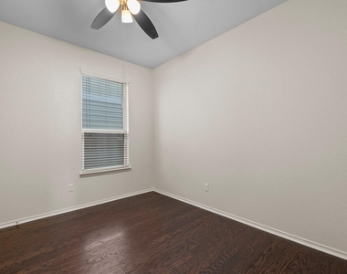 537 Bonnet Blvd - Photo Thumbnail 18