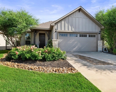 537 Bonnet Blvd - Photo Thumbnail 1