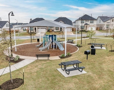 4909 Sea Salt Dr - Photo Thumbnail 36