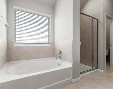 4909 Sea Salt Dr - Photo Thumbnail 35