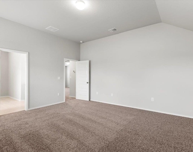 4909 Sea Salt Dr - Photo Thumbnail 31