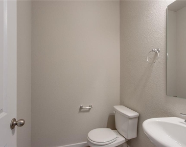 17303 C Leafroller Dr - Photo Thumbnail 11