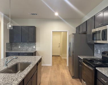 506 B War Admiral Dr - Photo Thumbnail 14
