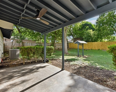 11900 Dove Haven Dr - Photo Thumbnail 26