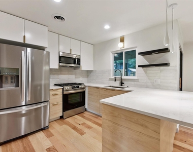 11900 Dove Haven Dr - Photo Thumbnail 10
