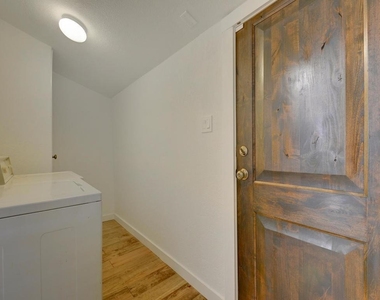 2106 Holly St - Photo Thumbnail 25