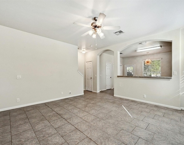 2412 Allred Dr - Photo Thumbnail 5