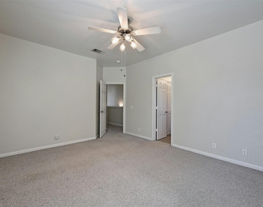 2412 Allred Dr - Photo Thumbnail 15
