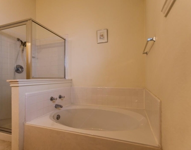 9003 Sommerland Way - Photo Thumbnail 4