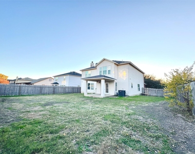 3515 Sandy Brook Dr - Photo Thumbnail 16