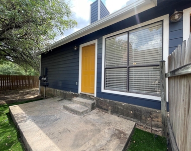 2031 Redwing Way - Photo Thumbnail 21