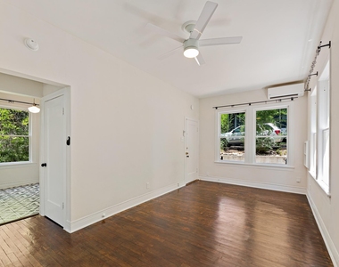 2810 Pearl St - Photo Thumbnail 5