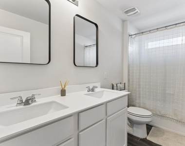 2851 Brand Iron Dr - Photo Thumbnail 15