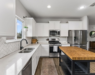 2851 Brand Iron Dr - Photo Thumbnail 29