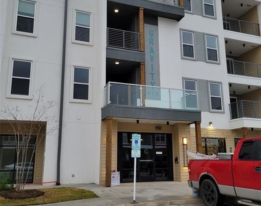 4801 Springdale Rd - Photo Thumbnail 18