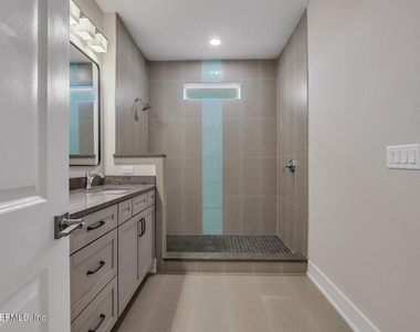 459 Crestview Drive - Photo Thumbnail 29